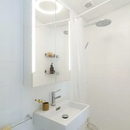 Bright, Comfortable Family Retreat In Fun Norrebro Apartamento Copenhaga
