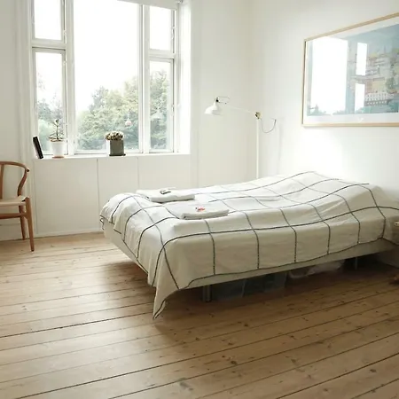 Bright, Comfortable Family Retreat In Fun Norrebro Copenhaga